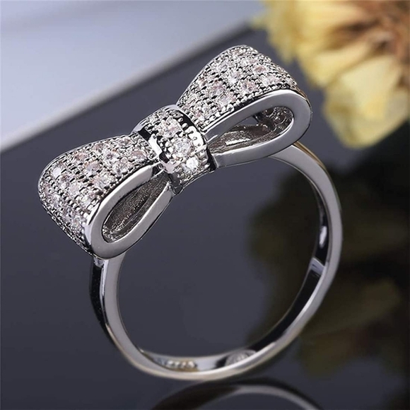 New Women’s 925 Silver Beautiful Bow Engagement Party Diamond Ring - Picture 2 of 4